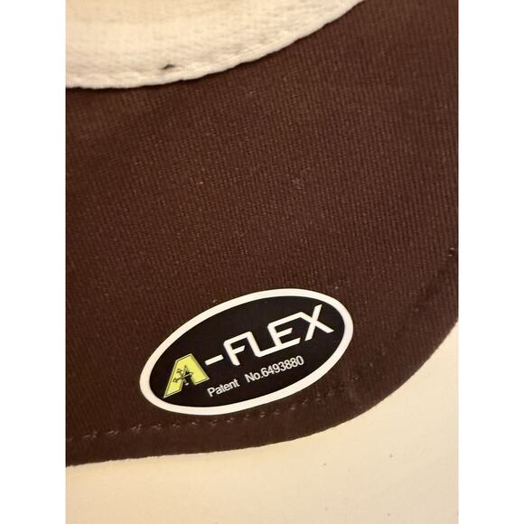 DUCK COMMANDER brown mesh fitted hat NEW - Picture 10 of 10